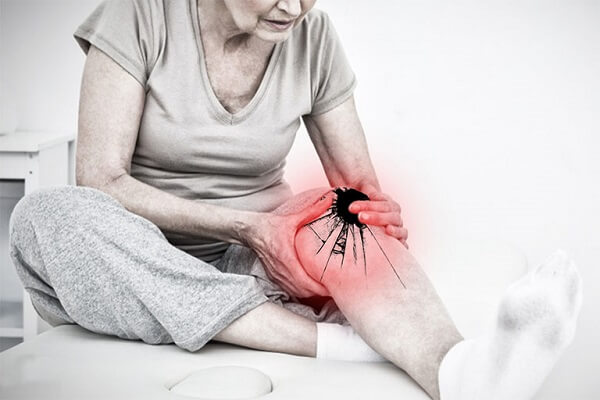 Ghế massage hỗ trợ điều trị khô khớp dành cho người già